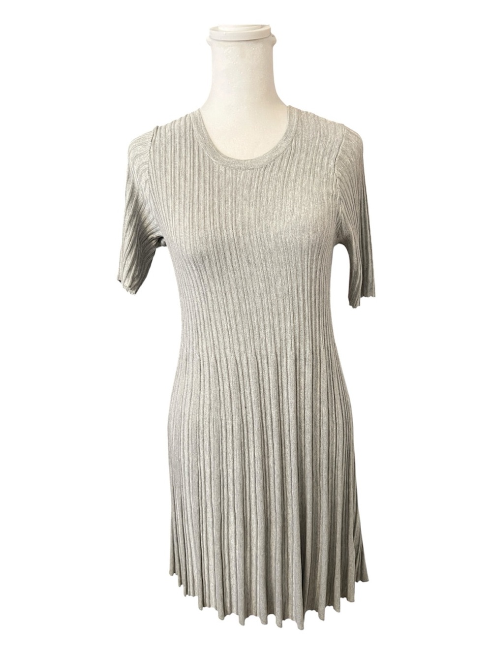 NWT Cooperative Women’s Size Small Lightweight Ribbed Knit Dress in Light Gray